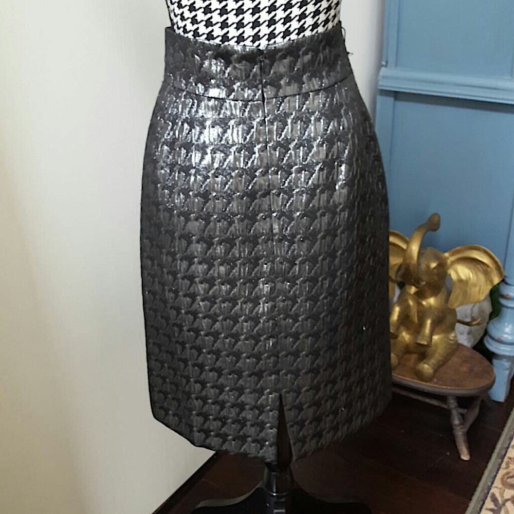 ALEX MARIE Metallic Skirt Size 6 - Picture 3 of 6